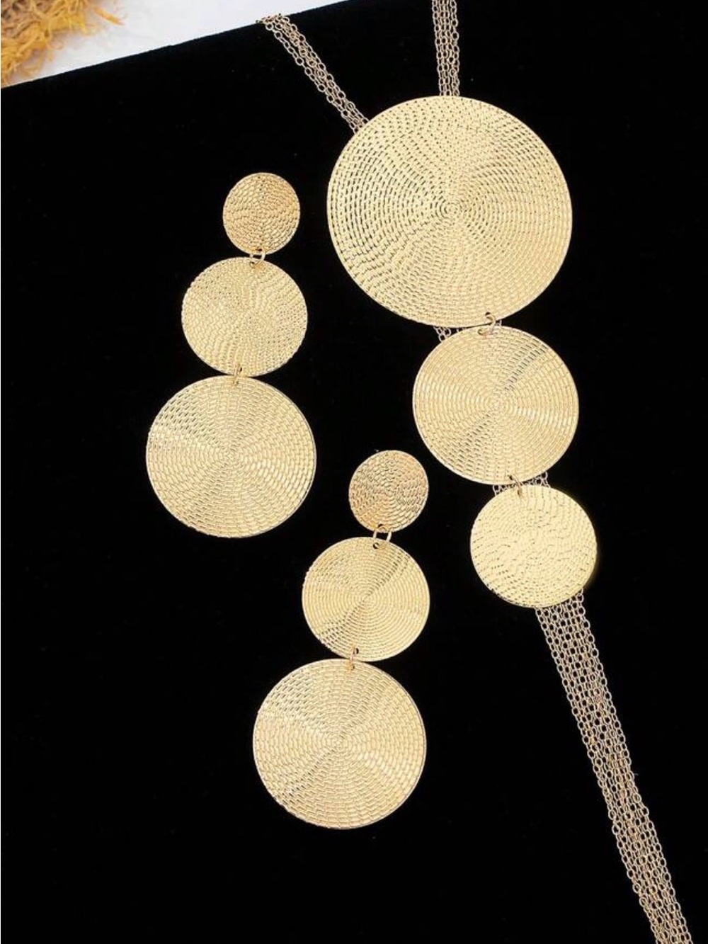 Gold Disc Drop Necklace and Earring Set - Elegant Women Jewelry - Picture 3 of 5